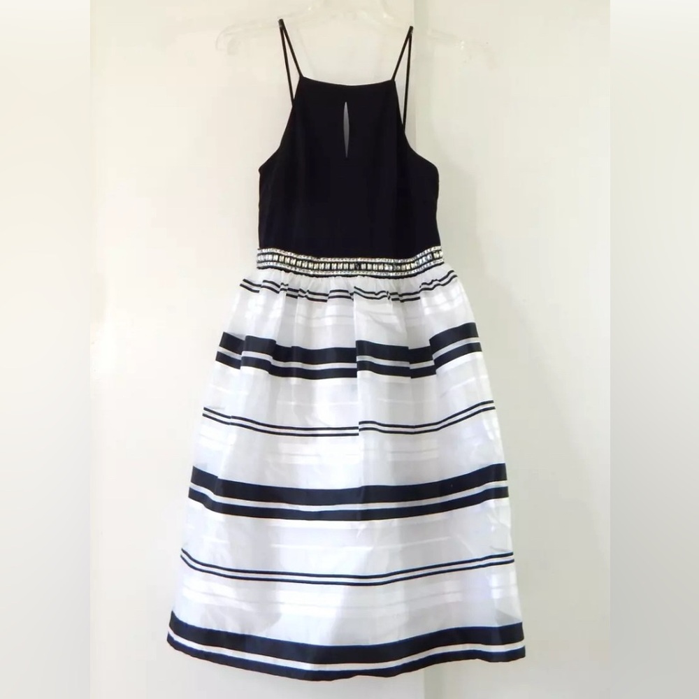 Jackie Jon striped dress with bejeweled waist
Worn once - Perfect Condition